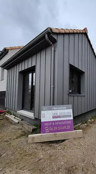 Entreprise de couverture et de bardage à Nantes , Cholet et Angers